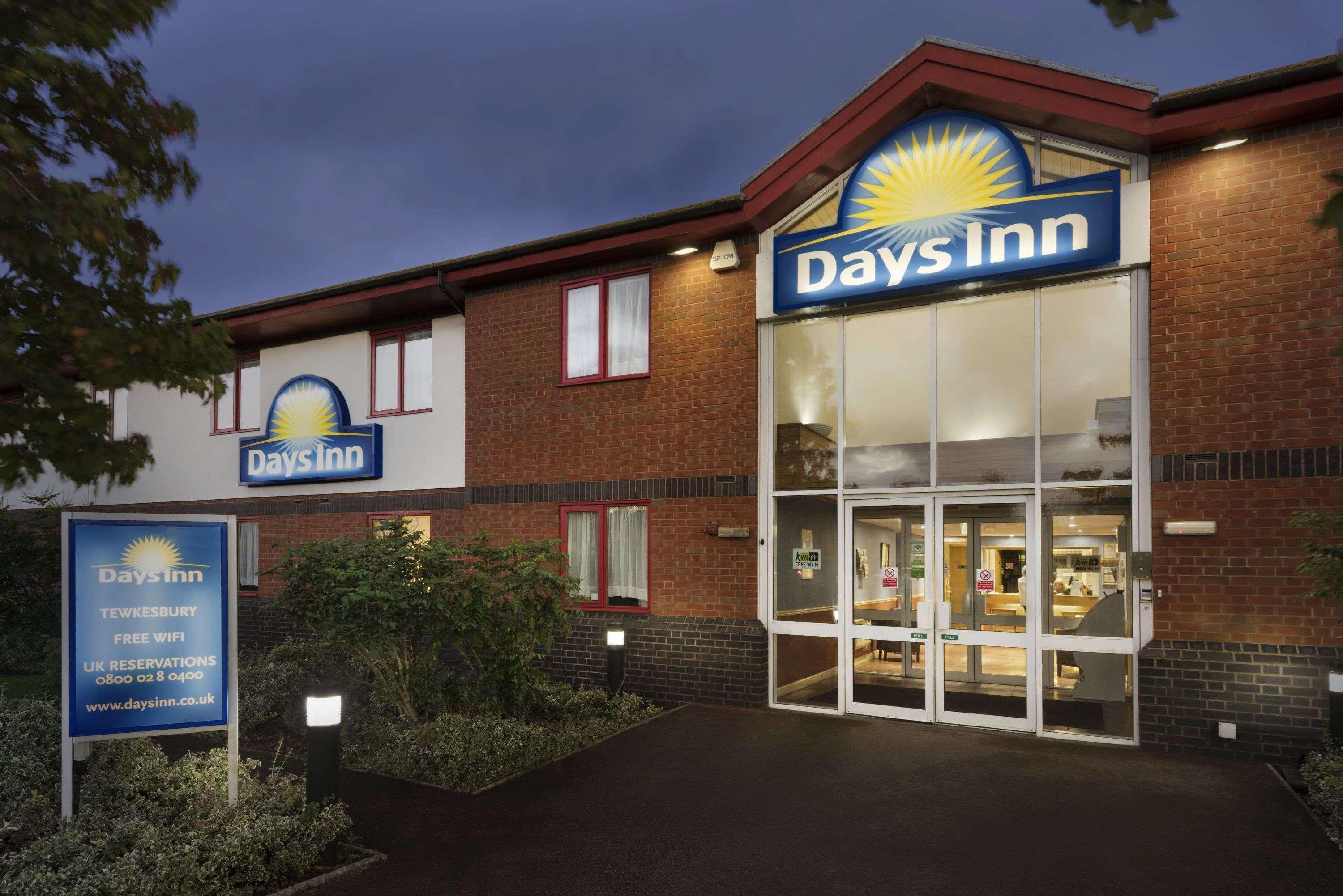 Days Inn Tewkesbury Strensham Kültér fotó