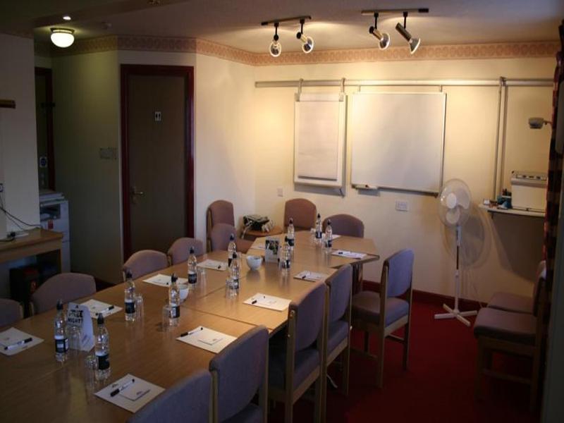 Days Inn Tewkesbury Strensham Üzleti fotó